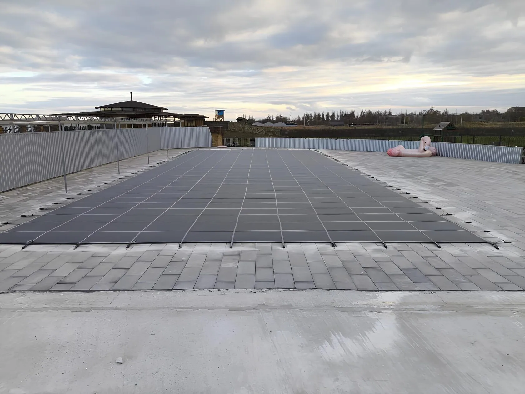 Защитное покрывало для бассейна в Бийске