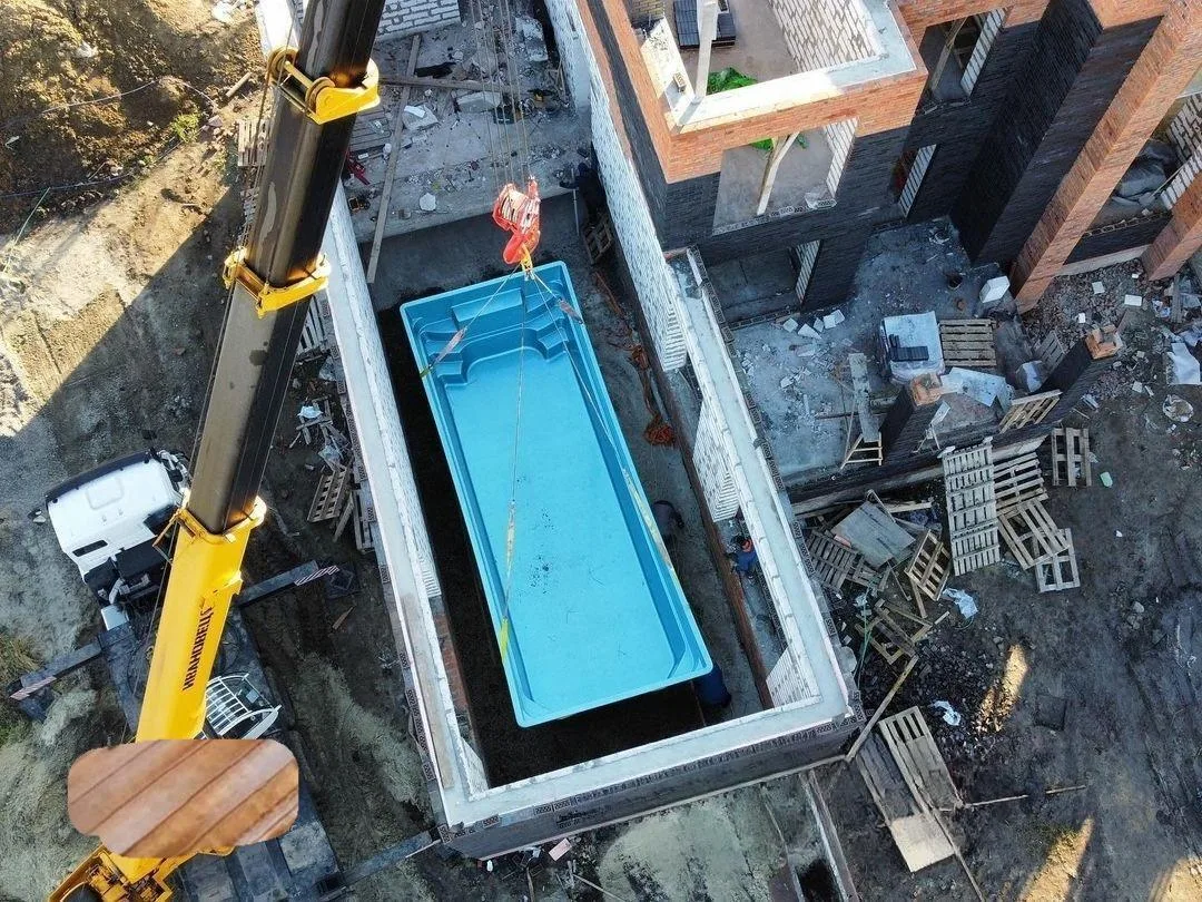 Laguna 9 — зона отдыха у бассейна в Бийске